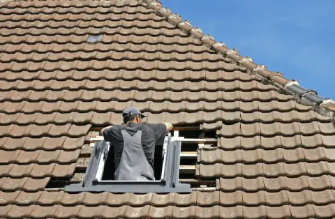 Pose de velux - Montcabrier